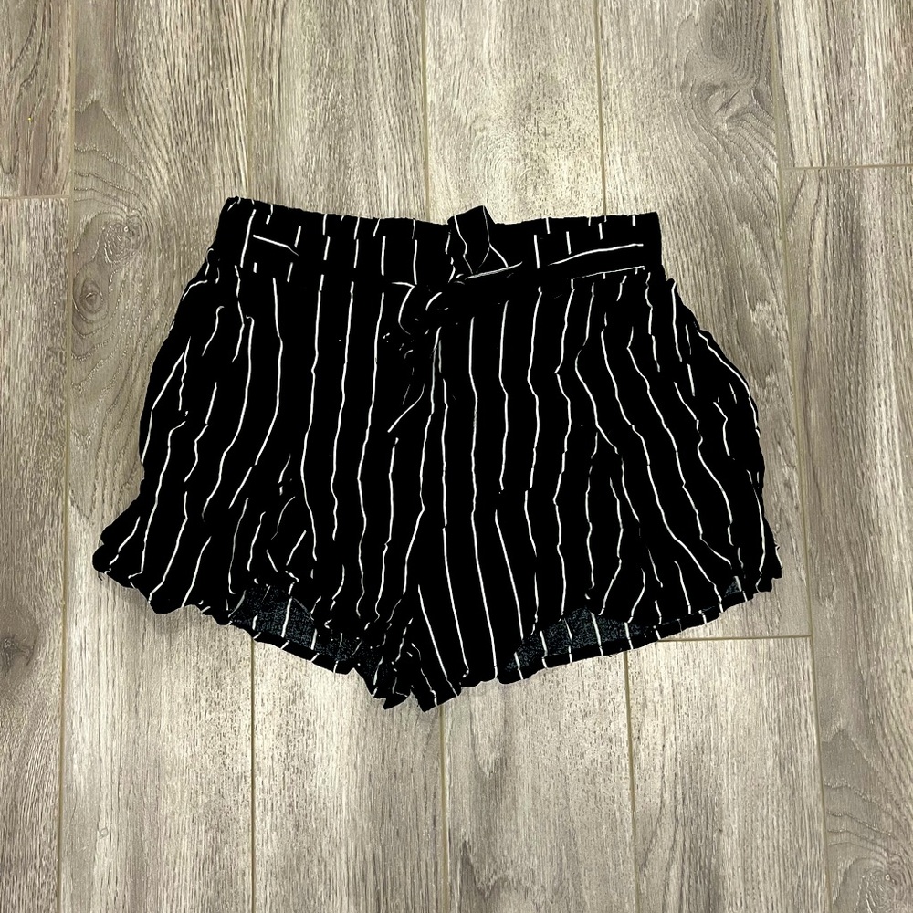 Urban planet black & white stripes shorts - size small